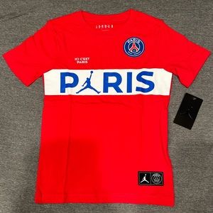 Nike Jordan x PSG Paris Saint Germain Boys Red T-shirt Size M - New w/ Tags